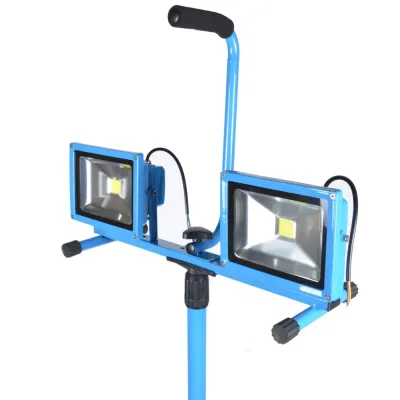 LED-прожектор 30 Вт з регульованою стійкою Bass Polska 3915